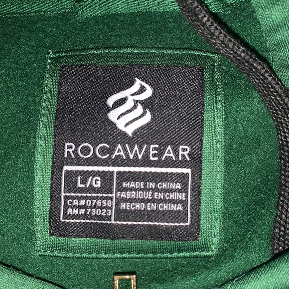 Green men’s Rocawear hoodie size L - Picture 3 of 3